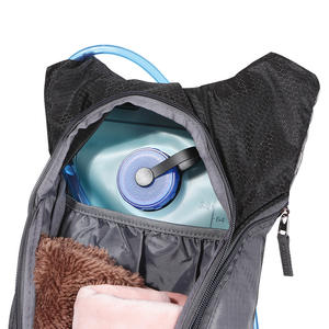 Sac à dos d'hydratation de cyclisme tendance pour hommes et femmes, imperméable, pour sports de plein air, vélo, sac à eau pour la course à pied - Product Image 3