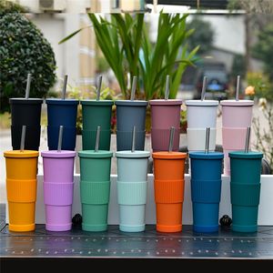 แก้วน้ำสแตนเลสสุญญากาศขนาดใหญ่ 830 มล. พร้อมหลอดดูด เก็บอุณหภูมิได้นาน 6-12 ชั่วโมง ดีไซน์ทรงตรง สำหรับน้ำร้อน/น้ำเย็น - Product Image 3