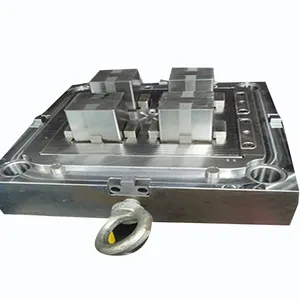 Fabbricazione di stampi ad iniezione per scatola di giunzione elettronica per stampaggio plastica personalizzata