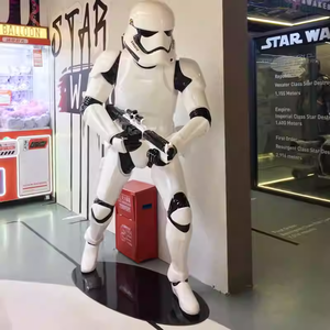 Statua di Robot Star Wars Personalizzabile a Grandezza Naturale, Stormtrooper in Resina per Collezionisti - Product Image 4