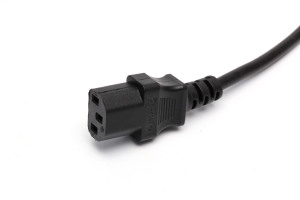 Spina coreana a tre Pin ad alta corrente C13 <span class=keywords><strong>presa</strong></span> 3 prese PVC industriale 16A 250V per uso internazionale da viaggio - Product Image 3