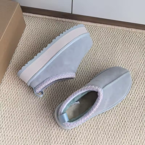 Nouvelles Bottes de Neige de Luxe Hiver 2026 – Chaussures en Coton Chaudes de Qualité Supérieure pour Femme – Chaussures Décontractées d'Extérieur de Créateur – Chaussons Chauds Tendance en Fourrure - Product Image 6