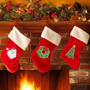 En gros, appliques thermocollantes brodées en chenille de Noël, motifs Casse-noisette, Renne, Pain d'épices, Arbre, pour pulls <span class=keywords><strong>et</strong></span> sacs de Noël - Product Image 6