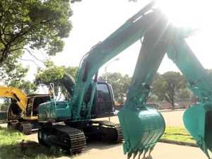 รถขุดไฮดรอลิกแบบตีนตะขาบ Kobelco SK200-11 SK200 มือสอง ขนาด 20 ตัน ยี่ห้อ KATE รุ่น SK 200-11 200-8 200 PC200 SK350 CAT320 ZX200 DX225 มีสินค้าในสต็อก - Product Image 3