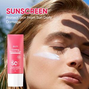 Protector Solar Aislante Irev Ice Cool 40g <span class=keywords><strong>con</strong></span> Aroma a Sandía, SPF50+ PA+++, Crema <span class=keywords><strong>con</strong></span> Color y Ácido Hialurónico - Product Image 2
