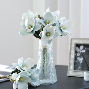 סימולציה של 3 ענפים קשורים, צרור פרחי מגנוליה קטנים, קישוט חדש בסגנון סיני יוקרתי לסלון ושולחן אוכל - Product Image 3