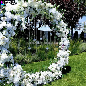 Arche de fleurs artificielles blanches LEDA pour proposition de mariage, décoration de fête, arche ronde faite à la main - Product Image 4