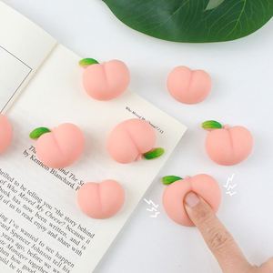 Juguetes de Peluche Personalizados Adorables, Juguetes Antiestrés con Forma de Nectarina - Product Image 4