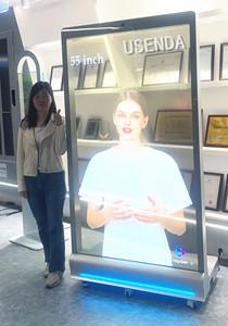 Pantalla publicitaria de tótem de TV de señalización 4K de 77 pulgadas, pantalla <span class=keywords><strong>Oled</strong></span> transparente - Product Image 5