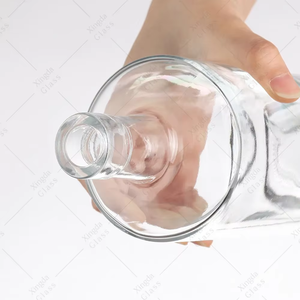 Bouteilles en verre mat en gros pour spiritueux, liqueurs et vins, avec <span class=keywords><strong>bouchon</strong></span> à vis en liège et <span class=keywords><strong>bouchon</strong></span> en caoutchouc, forme personnalisée pour Tequila, OEM/ODM - Product Image 2