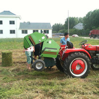 Ferme machines YK-0870 tracteur ronde presse à balles de foin mini presse à balles rondes