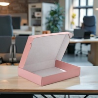 Boîtes en carton recyclables personnalisées avec estampage à chaud noir 15*15*5cm, boîte d'expédition en carton ondulé pour sous-vêtements blancs, finition mate