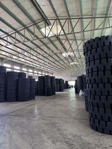 Nuovo Pneumatico Radiale 13R22.5 con Disegno a Zigrinatura/Zig Zag/Big Block per Camion Ribaltabili, Cantieri Edili, Uso su Strada e Fuoristrada - Product Image 6