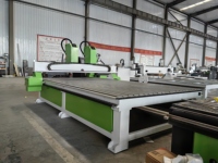 Routeur CNC 1325 à deux processeurs et deux broches pour la gravure et la découpe du bois, machine de sculpture sur bois CNC