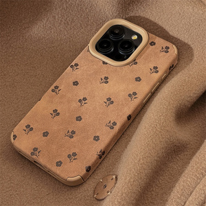 Black Little Flower Brown Faux Leather Mate a prueba de golpes UV pintado Ins Style Phone Case para 17 <span class=keywords><strong>Pro</strong></span> Max 16 Plus 15 14 13 12 Retro - Product Image 1