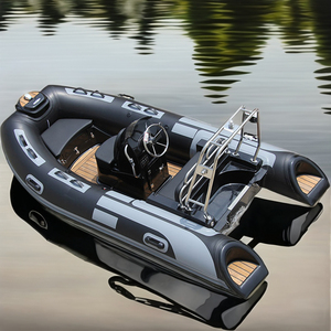 Popolare Gommone Sportivo per Adulti con Fondo in Vetroresina, Materiale PVC/Hypalon per la Pesca in Laghi e Fiumi - Product Image 1