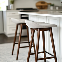 Chaises de bar modernes en cuir véritable de style design concis Chaises de bar en mousse haute densité commerciales pour la maison