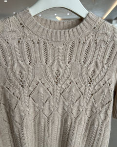 <b>Women's</b> Exquisite Beige Wool/Cashmere O-Neck Short-Sleeve Sweater <b>Top</b> Breathable <b>Warm</b> Autumn Casual Style Front Logo Position - Product Image 3