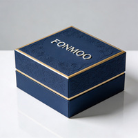 Boîte carrée en papier écologique avec couvercle et base en feuille d'or gaufrée, emballage cadeau pour bijoux avec insert en mousse EVA, carton rigide