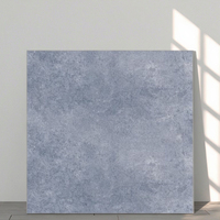 Surface texturée de carreaux de porcelaine en marbre antique gris mat de qualité supérieure 600x600mm pour salle de bain et sol et mur de villa