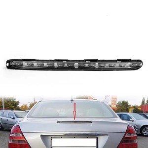 Luz de Freno LED para Mercedes-Benz Clase E W211 A2118201556, Luz de Advertencia de Freno Montada en la Parte Superior, Luz de Estacionamiento Roja y Blanca de 12V - Product Image 2