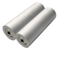 Rouleaux de pression et roues de guidage pour machine à poncer à bande avec roue motrice en acier inoxydable à double roulement