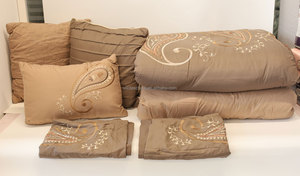 Juego de Sábanas y Fundas de Almohada de Algodón 100% con Diseño OEM Nuevo, Estampado, para Uso Doméstico y Hotelero, con Funda Nórdica de Tensilk con Adhesivo en Aerosol y Cortina Bordada - Product Image 4