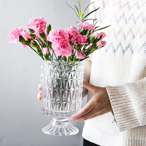Moderno stile europeo retrò <span class=keywords><strong>vaso</strong></span> <span class=keywords><strong>di</strong></span> cristallo a gambe alte idroponiche da tavolo all'ingrosso decorazioni per la casa ornamenti <span class=keywords><strong>di</strong></span> <span class=keywords><strong>fiori</strong></span> <span class=keywords><strong>di</strong></span> nozze <span class=keywords><strong>in</strong></span> - Product Image 1