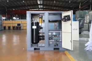 เครื่องอัดอากาศแบบสกรู ZAKF General EquipmentPM ปรับความเร็วรอบได้ 100 แรงม้า 75 กิโลวัตต์ 7-10 บาร์ 3.78-13.8 ลูกบาศก์เมตร/นาที สำหรับเครื่องเป่าขึ้นรูป - Product Image 2