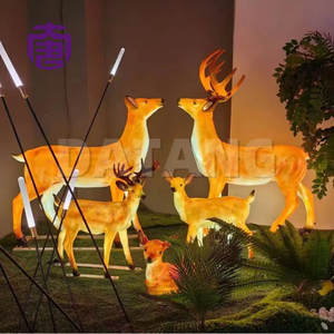 Lámpara de ciervo de resina transparente y fibra de vidrio IP65 personalizada, luz navideña para exteriores, para decoración de parques, césped y jardín. - Product Image 2