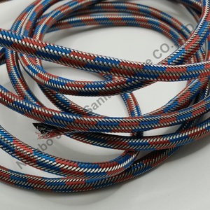 Tuyau EPDM JiuRui rouge et bleu + SS304 <span class=keywords><strong>flexible</strong></span> tressé en fil métallique <span class=keywords><strong>extractible</strong></span> <span class=keywords><strong>pour</strong></span> douche avec garantie d'un an <span class=keywords><strong>pour</strong></span> une utilisation en salle de bain - Product Image 5