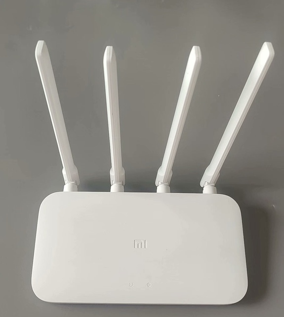 Xiao Mi Router 4C (White) Wi-Fi Optimisation Smart Management Via App Parental Control High-Speed Dual Band AC1200 Router