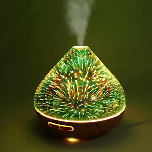 Difusor de Aroma Creativo 3D de Vidrio con Base de Madera con Acabado Ligero, Humidificador de 0.5L de Capacidad para Uso en el Hogar y la Oficina - Product Image 4