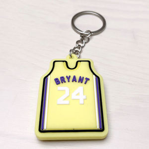 YINGXIN مخصص تي شيرت على شكل نجم كرة السلة جيرسي لينة المطاط شقة مفتاح سلسلة كوبي جيمس الشكل حقيبة قلادة PVC المفاتيح - Product Image 6