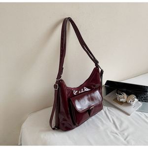 Nuevo Bolso de Hombro de Lujo para Mujer, Estilo Vintage, de Gran Capacidad, con Correa Única y Cierre de Cremallera, en PU - Product Image 5