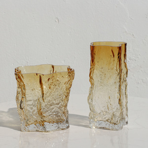 Jarrón de Vidrio Transparente con Degradado Intenso Estilo Nórdico, para Flores y Plantas Verdes, Decoración de Mesa, Jarrón Hidropónico Simple - Product Image 5