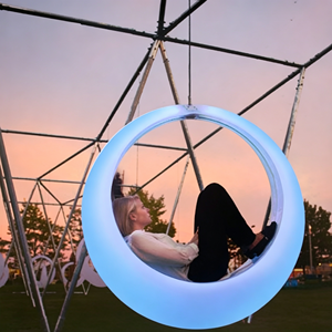 Fauteuil suspendu LED à anneau lumineux pour patio, changeant de couleur, mobilier de jardin pour fêtes et événements en extérieur - Product Image 2
