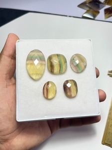 Piedras Preciosas Sueltas de Ágata Natural, Corte Rosa, Pulimentadas, para la Elaboración de Joyas - Product Image 1