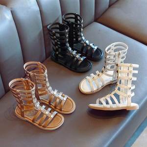 Sandales à lanières pour filles 2025 Nouvelle mode été Style coréen Romanesque Semelle en caoutchouc naturel Chaussures tendance pour petite fille Princesse - Product Image 1