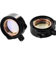 Le jeu de lentilles de mise au point et de collimation D28F125/D30F125/F155/F200 est compatible avec les séries BM/BT 114/210/240