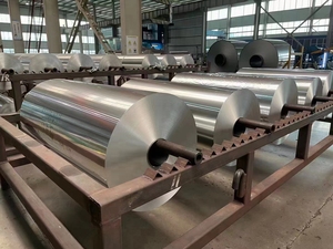 ราคาส่งโรงงาน ฟอยล์อะลูมิเนียม 5052 H19 ผิวแบบ Mill Finish แบบม้วน  กระดาษฟอยล์อะลูมิเนียมสีต่างๆ - Product Image 2