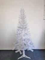 Großhandel Weißer PVC Künstlicher Weihnachtsbaum Unbeleuchteter Schlanker Stabförmiger Weihnachtsbaum für Innenraum-Feiertagsdekoration