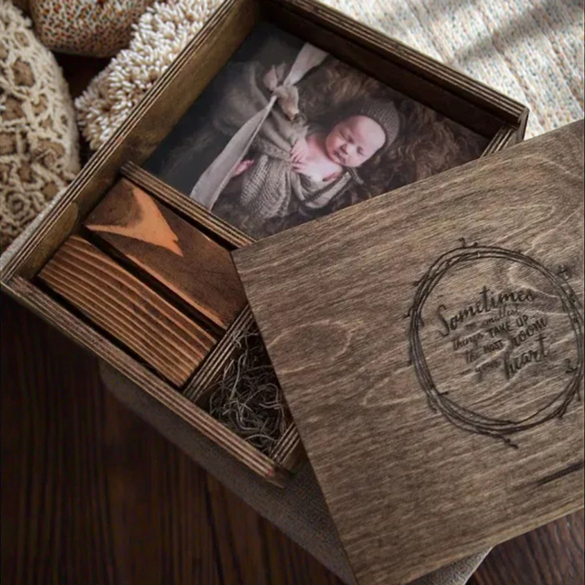 Factory Customize USB Gift Box Wood Photo Packaging Box Print Gift Box with Photo Stand