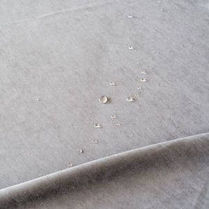 गर्म बिक्री प्रीमियम वाटरप्रूफ ठोस माइक्रोस्सूट नरम माइक्रोफाइबर भूरे रंग के लिए टिकाऊ मोटी नकली कपड़े - Product Image 6