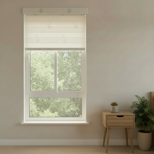 Tende a Rullo Zebra con Motore Elettrico Integrato per Finestre alla Francese - Product Image 2