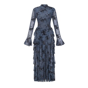 Abito Lungo da Cerimonia Primavera 2026, Design alla Moda, Stampa Floreale <span class=keywords><strong>Vintage</strong></span>, Sexy con Laccetti Posteriori, Maniche a Campana, Rosa e Grigio - Product Image 3