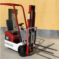 Chariot élévateur électrique compact pour entrepôt, conception à trois points avec levage hydraulique, capacité de 500 kg, batterie au plomb-acide, pneus pleins