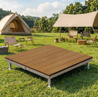 Système de terrasse modulaire en WPC à emboîtement, réglable en hauteur, aspect bois, 100x100cm, pour cour