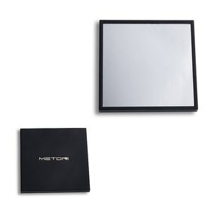 Espejo de Bolsillo Compacto Cuadrado de Alta Calidad, de Una Sola Cara, 70 mm, ABS Negro, Diseño Único y Ligero - Product Image 4