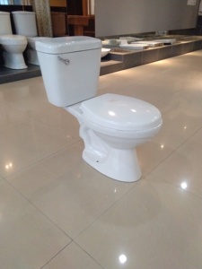 Inodoro de Cerámica de Dos Piezas con Sifón para Ahorro de Agua, Tubería de Gran Diámetro Antiobstrucción, Inodoros para Latinoamérica - Product Image 2